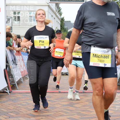 31.08.2025 - 21. Blankeneser Heldenlauf Strokosch-Dieckow http://msf.ph/oto/8650093 31.08.2025 10:38:53 Ziel 2165, 2163, 2276, 2436, 2414, 2308, 2330, 2084, 2085, 2689, 2032 meine-sportfotos.de