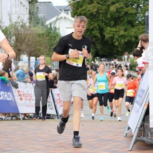 31.08.2025 - 21. Blankeneser Heldenlauf Strokosch-Dieckow http://msf.ph/oto/8650107 31.08.2025 10:38:48 Ziel 2165, 2163, 2436, 2414, 2308, 2689, 2032 meine-sportfotos.de