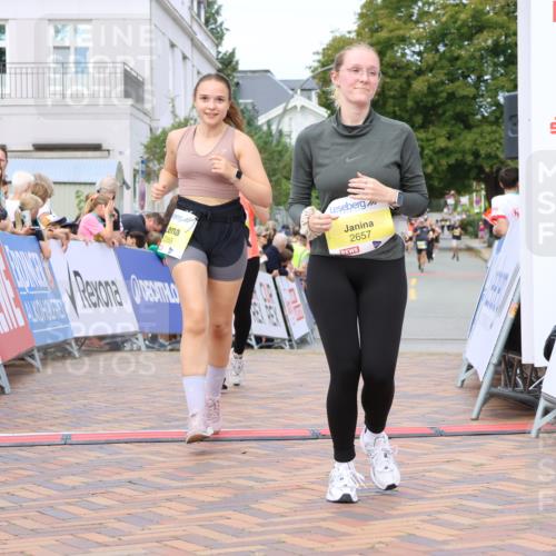 31.08.2025 - 21. Blankeneser Heldenlauf Strokosch-Dieckow http://msf.ph/oto/8650117 31.08.2025 10:38:28 Ziel 2265, 2657, 2038, 2093, 2590 meine-sportfotos.de