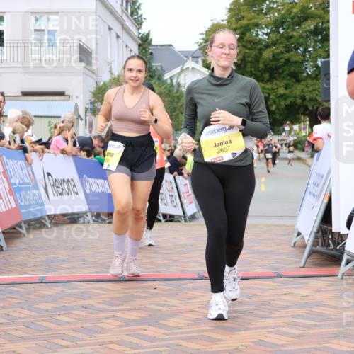 31.08.2025 - 21. Blankeneser Heldenlauf Strokosch-Dieckow http://msf.ph/oto/8650118 31.08.2025 10:38:28 Ziel 2265, 2657, 2038, 2093, 2590 meine-sportfotos.de