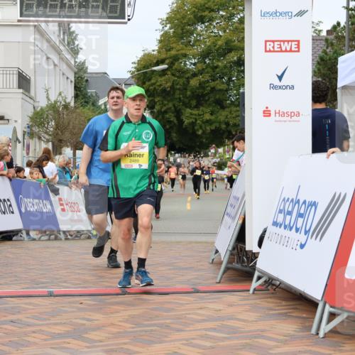 31.08.2025 - 21. Blankeneser Heldenlauf Strokosch-Dieckow http://msf.ph/oto/8650158 31.08.2025 10:38:09 Ziel 2686, 2360, 2693, 2489, 2082, 2081, 2597, 2094 meine-sportfotos.de