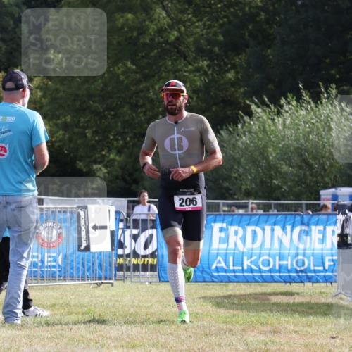 31.08.2025 - Elbe Triathlon Hamburg Strokosch-Dieckow http://msf.ph/oto/8650247 31.08.2025 09:56:45 Ziel 206 meine-sportfotos.de