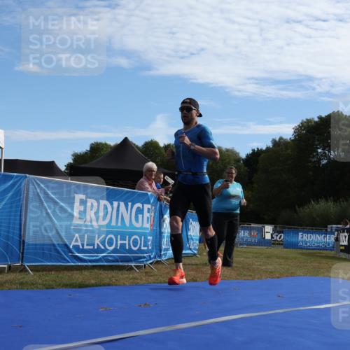 31.08.2025 - Elbe Triathlon Hamburg Strokosch-Dieckow http://msf.ph/oto/8650264 31.08.2025 10:02:22 Ziel 223 meine-sportfotos.de