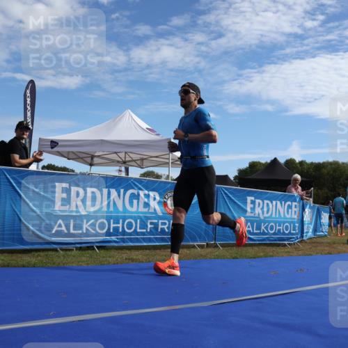 31.08.2025 - Elbe Triathlon Hamburg Strokosch-Dieckow http://msf.ph/oto/8650266 31.08.2025 10:02:23 Ziel 223 meine-sportfotos.de