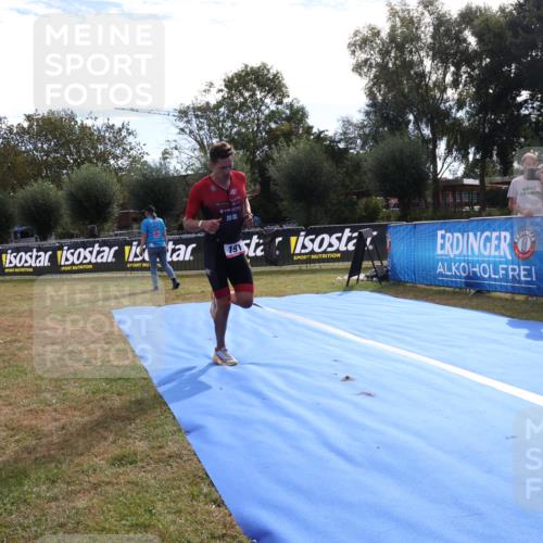 31.08.2025 - Elbe Triathlon Hamburg Strokosch-Dieckow http://msf.ph/oto/8650293 31.08.2025 10:06:21 Ziel 191 meine-sportfotos.de