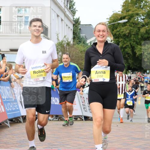 31.08.2025 - 21. Blankeneser Heldenlauf Strokosch-Dieckow http://msf.ph/oto/8650305 31.08.2025 10:37:14 Ziel 2450, 2451, 2047, 2152, 2288 meine-sportfotos.de