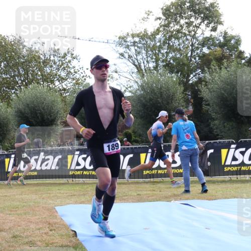31.08.2025 - Elbe Triathlon Hamburg Strokosch-Dieckow http://msf.ph/oto/8650307 31.08.2025 10:08:17 Ziel 189, 194, 210, 225 meine-sportfotos.de