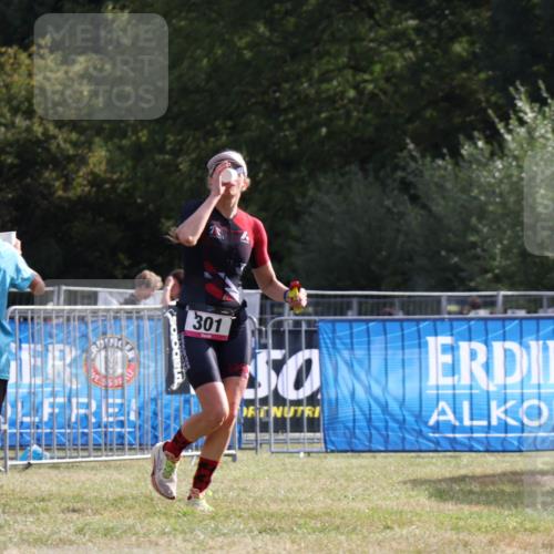 31.08.2025 - Elbe Triathlon Hamburg Strokosch-Dieckow http://msf.ph/oto/8650466 31.08.2025 09:55:07 Laufen 100, 100, 301, 50 meine-sportfotos.de