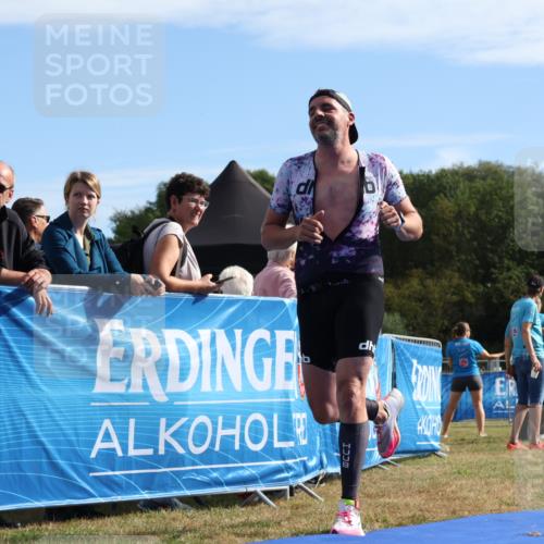31.08.2025 - Elbe Triathlon Hamburg Strokosch-Dieckow http://msf.ph/oto/8650479 31.08.2025 10:21:50 Ziel 195, 312 meine-sportfotos.de