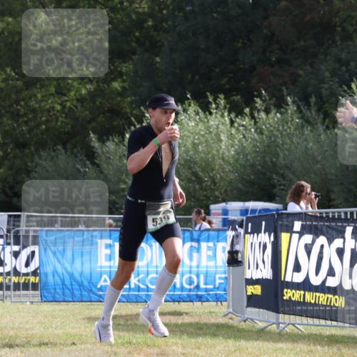 31.08.2025 - Elbe Triathlon Hamburg Strokosch-Dieckow http://msf.ph/oto/8650512 31.08.2025 09:56:39 Laufen 100, 100, 30, 539 meine-sportfotos.de