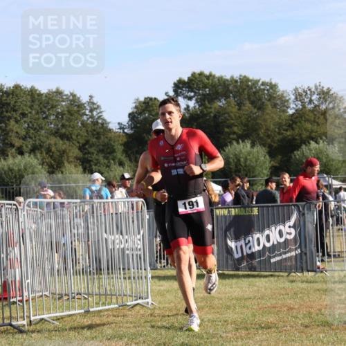 31.08.2025 - Elbe Triathlon Hamburg Strokosch-Dieckow http://msf.ph/oto/8650540 31.08.2025 09:28:02 Laufen 19, 0, 22145, 4, 191 meine-sportfotos.de