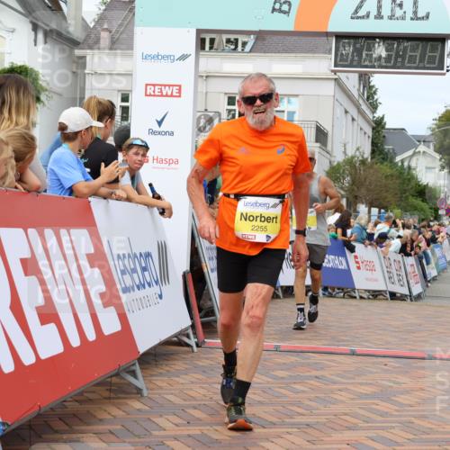 31.08.2025 - 21. Blankeneser Heldenlauf Strokosch-Dieckow http://msf.ph/oto/8650551 31.08.2025 10:36:52 Ziel 2001, 2778, 2255, 2729, 2557, 2685 meine-sportfotos.de