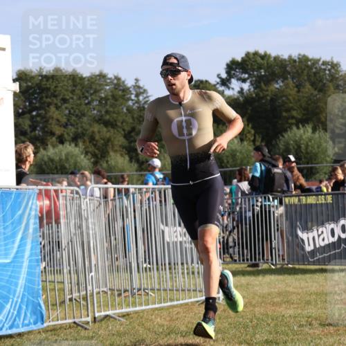 31.08.2025 - Elbe Triathlon Hamburg Strokosch-Dieckow http://msf.ph/oto/8650556 31.08.2025 09:28:47 Laufen 88 meine-sportfotos.de