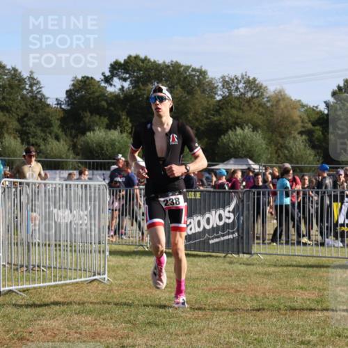 31.08.2025 - Elbe Triathlon Hamburg Strokosch-Dieckow http://msf.ph/oto/8650567 31.08.2025 09:29:50 Laufen 888, 19, 238 meine-sportfotos.de