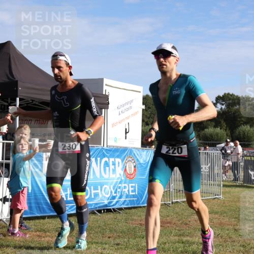 31.08.2025 - Elbe Triathlon Hamburg Strokosch-Dieckow http://msf.ph/oto/8650580 31.08.2025 09:29:56 Laufen 230, 88, 220 meine-sportfotos.de