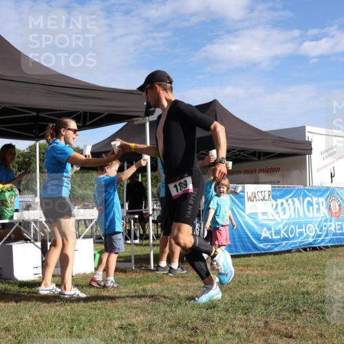 31.08.2025 - Elbe Triathlon Hamburg Strokosch-Dieckow http://msf.ph/oto/8650585 31.08.2025 09:31:14 Laufen 189 meine-sportfotos.de