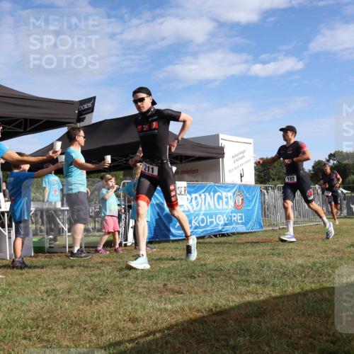 31.08.2025 - Elbe Triathlon Hamburg Strokosch-Dieckow http://msf.ph/oto/8650607 31.08.2025 09:33:21 Laufen 211, 182 meine-sportfotos.de