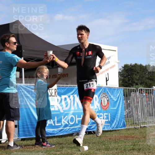 31.08.2025 - Elbe Triathlon Hamburg Strokosch-Dieckow http://msf.ph/oto/8650628 31.08.2025 09:34:25 Laufen 100, 100, 215 meine-sportfotos.de