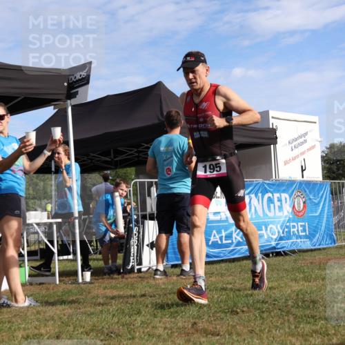 31.08.2025 - Elbe Triathlon Hamburg Strokosch-Dieckow http://msf.ph/oto/8650658 31.08.2025 09:35:39 Laufen 100, 100, 195, 880 meine-sportfotos.de