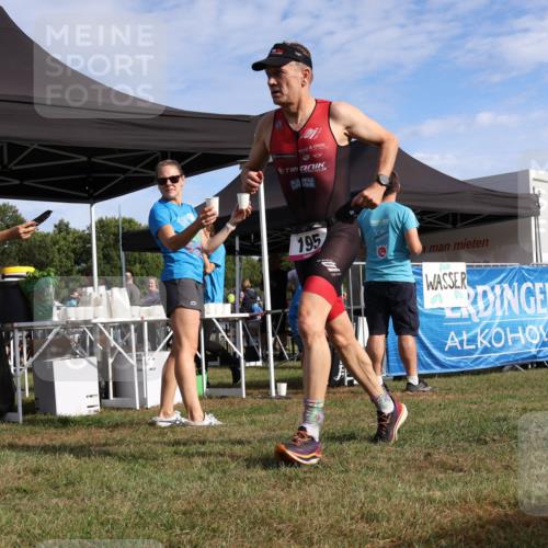 31.08.2025 - Elbe Triathlon Hamburg Strokosch-Dieckow http://msf.ph/oto/8650659 31.08.2025 09:35:39 Laufen 195, 100, 100, 8 meine-sportfotos.de