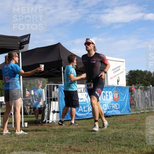 31.08.2025 - Elbe Triathlon Hamburg Strokosch-Dieckow http://msf.ph/oto/8650668 31.08.2025 09:36:01 Laufen 100, 100, 66, 8, 353 meine-sportfotos.de