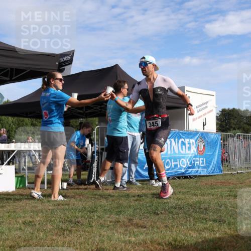 31.08.2025 - Elbe Triathlon Hamburg Strokosch-Dieckow http://msf.ph/oto/8650717 31.08.2025 09:38:12 Laufen 100, 100, 345 meine-sportfotos.de