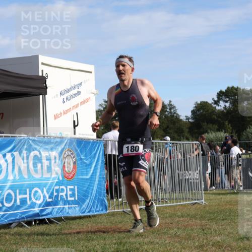 31.08.2025 - Elbe Triathlon Hamburg Strokosch-Dieckow http://msf.ph/oto/8650730 31.08.2025 09:39:10 Laufen 88, 3, 180 meine-sportfotos.de