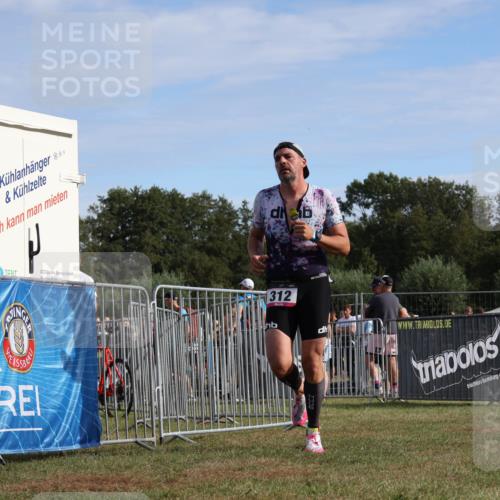 31.08.2025 - Elbe Triathlon Hamburg Strokosch-Dieckow http://msf.ph/oto/8650733 31.08.2025 09:39:31 Laufen 312 meine-sportfotos.de
