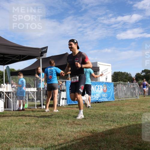 31.08.2025 - Elbe Triathlon Hamburg Strokosch-Dieckow http://msf.ph/oto/8650748 31.08.2025 09:40:22 Laufen 100, 100, 175 meine-sportfotos.de