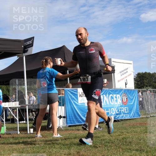 31.08.2025 - Elbe Triathlon Hamburg Strokosch-Dieckow http://msf.ph/oto/8650755 31.08.2025 09:40:26 Laufen 100, 100, 183, 1910 meine-sportfotos.de