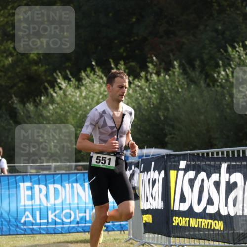31.08.2025 - Elbe Triathlon Hamburg Strokosch-Dieckow http://msf.ph/oto/8650785 31.08.2025 09:49:44 Laufen 551 meine-sportfotos.de