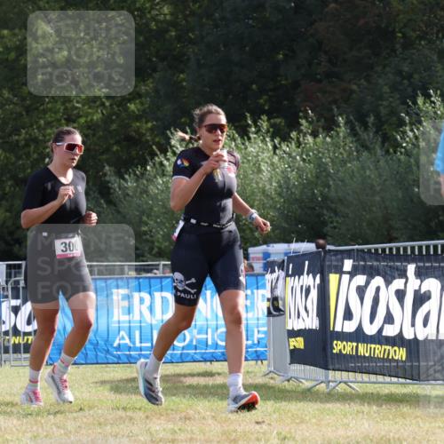 31.08.2025 - Elbe Triathlon Hamburg Strokosch-Dieckow http://msf.ph/oto/8650822 31.08.2025 09:52:18 Laufen 300, 100, 100 meine-sportfotos.de