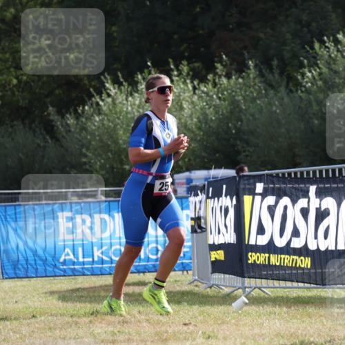 31.08.2025 - Elbe Triathlon Hamburg Strokosch-Dieckow http://msf.ph/oto/8650828 31.08.2025 09:52:25 Laufen 30, 25 meine-sportfotos.de