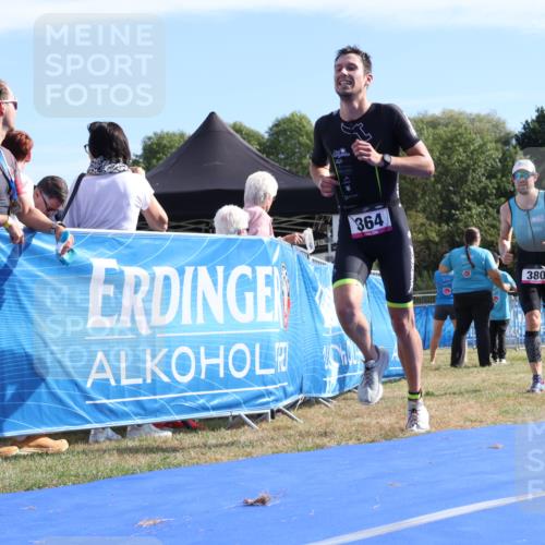 31.08.2025 - Elbe Triathlon Hamburg Strokosch-Dieckow http://msf.ph/oto/8650883 31.08.2025 10:28:00 Ziel 364, 380 meine-sportfotos.de