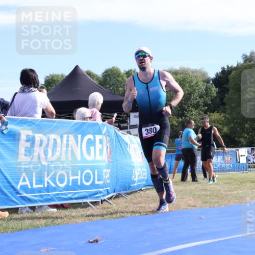 31.08.2025 - Elbe Triathlon Hamburg Strokosch-Dieckow http://msf.ph/oto/8650898 31.08.2025 10:28:02 Ziel 364, 380 meine-sportfotos.de