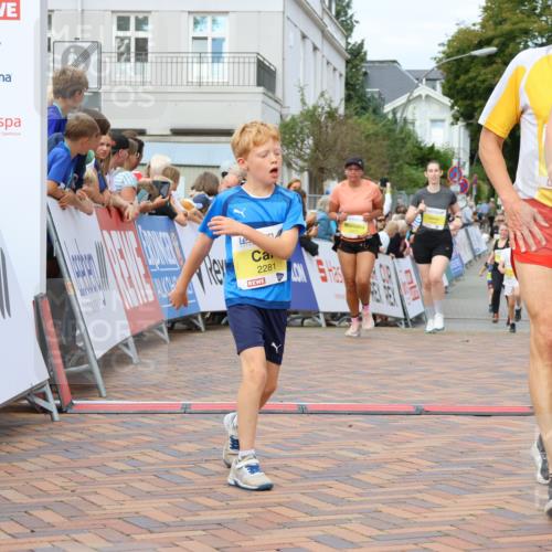 31.08.2025 - 21. Blankeneser Heldenlauf Strokosch-Dieckow http://msf.ph/oto/8650925 31.08.2025 10:36:17 Ziel 2645, 2281, 2282, 2500, 2369, 2377 meine-sportfotos.de