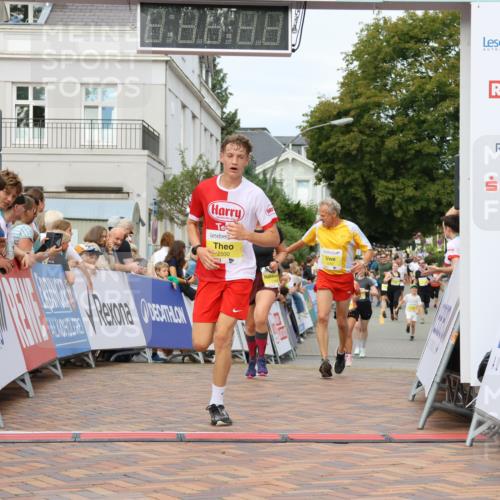 31.08.2025 - 21. Blankeneser Heldenlauf Strokosch-Dieckow http://msf.ph/oto/8650940 31.08.2025 10:36:13 Ziel 2281, 2282, 2500, 2369 meine-sportfotos.de