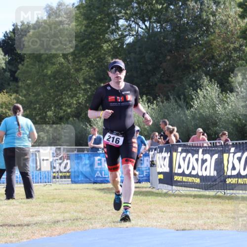 31.08.2025 - Elbe Triathlon Hamburg Strokosch-Dieckow http://msf.ph/oto/8650963 31.08.2025 10:30:46 Ziel 216 meine-sportfotos.de