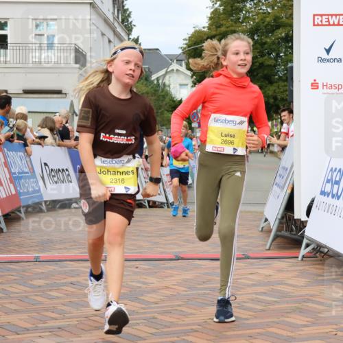 31.08.2025 - 21. Blankeneser Heldenlauf Strokosch-Dieckow http://msf.ph/oto/8650967 31.08.2025 10:35:55 Ziel 2619, 2620, 2696, 2338, 2316, 2125, 2127, 2400 meine-sportfotos.de