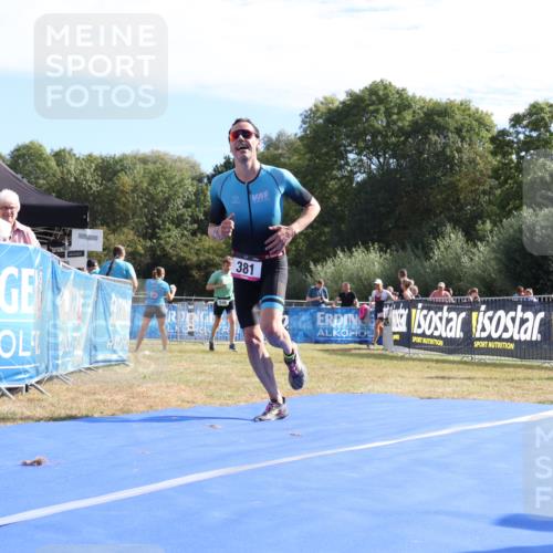31.08.2025 - Elbe Triathlon Hamburg Strokosch-Dieckow http://msf.ph/oto/8650983 31.08.2025 10:31:24 Ziel 381 meine-sportfotos.de