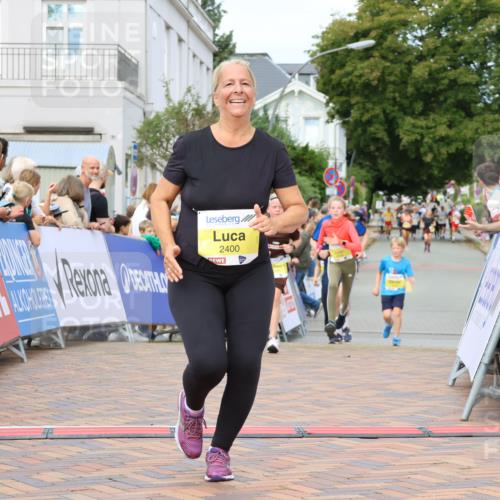 31.08.2025 - 21. Blankeneser Heldenlauf Strokosch-Dieckow http://msf.ph/oto/8650984 31.08.2025 10:35:52 Ziel 2619, 2620, 2622, 2696, 2289, 2290, 2316, 2400 meine-sportfotos.de