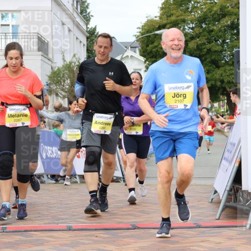31.08.2025 - 21. Blankeneser Heldenlauf Strokosch-Dieckow http://msf.ph/oto/8651038 31.08.2025 10:35:34 Ziel 2037, 2107, 2458, 2266, 2267, 2135, 2200, 2259, 2258 meine-sportfotos.de