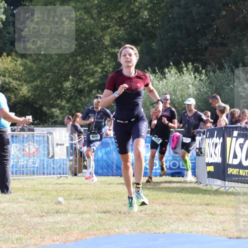 31.08.2025 - Elbe Triathlon Hamburg Strokosch-Dieckow http://msf.ph/oto/8651049 31.08.2025 10:33:13 Ziel 257, 363, 600 meine-sportfotos.de