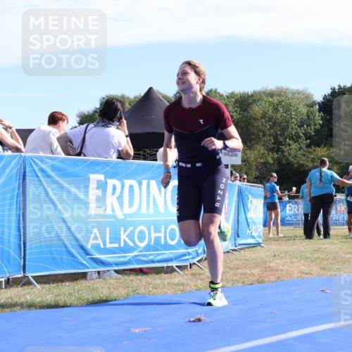 31.08.2025 - Elbe Triathlon Hamburg Strokosch-Dieckow http://msf.ph/oto/8651057 31.08.2025 10:33:15 Ziel 257, 363, 600 meine-sportfotos.de
