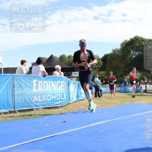 31.08.2025 - Elbe Triathlon Hamburg Strokosch-Dieckow http://msf.ph/oto/8651075 31.08.2025 10:33:41 Ziel 335, 535 meine-sportfotos.de
