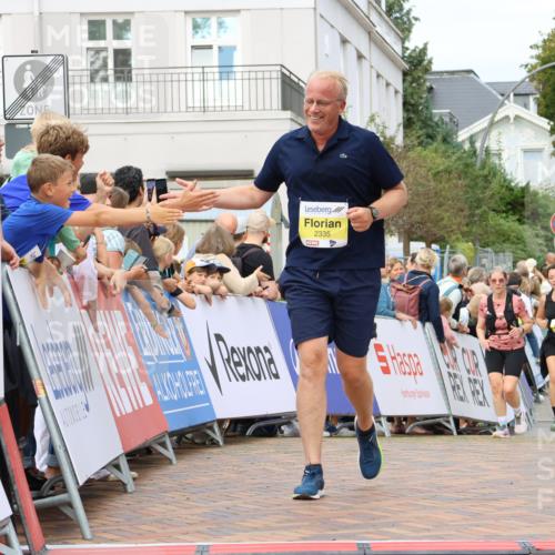 31.08.2025 - 21. Blankeneser Heldenlauf Strokosch-Dieckow http://msf.ph/oto/8651111 31.08.2025 10:35:13 Ziel 2203, 2466, 2335 meine-sportfotos.de