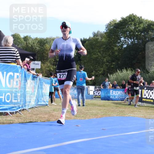 31.08.2025 - Elbe Triathlon Hamburg Strokosch-Dieckow http://msf.ph/oto/8651121 31.08.2025 10:37:08 Ziel 272, 505 meine-sportfotos.de