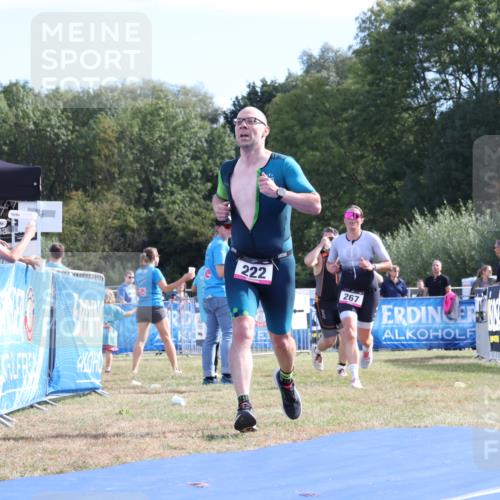 31.08.2025 - Elbe Triathlon Hamburg Strokosch-Dieckow http://msf.ph/oto/8651144 31.08.2025 10:37:50 Ziel 222, 267 meine-sportfotos.de