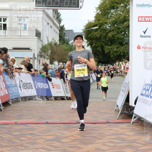 31.08.2025 - 21. Blankeneser Heldenlauf Strokosch-Dieckow http://msf.ph/oto/8651151 31.08.2025 10:35:03 Ziel 2198, 2547 meine-sportfotos.de