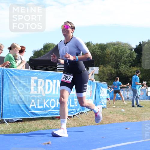 31.08.2025 - Elbe Triathlon Hamburg Strokosch-Dieckow http://msf.ph/oto/8651153 31.08.2025 10:37:53 Ziel 222, 245, 267 meine-sportfotos.de